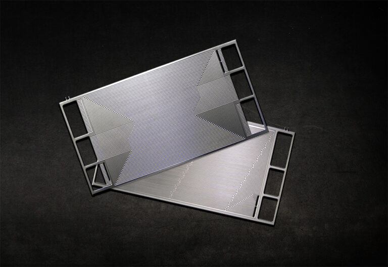 titanium-bipolar-electrolyzer-plate-to-bottom